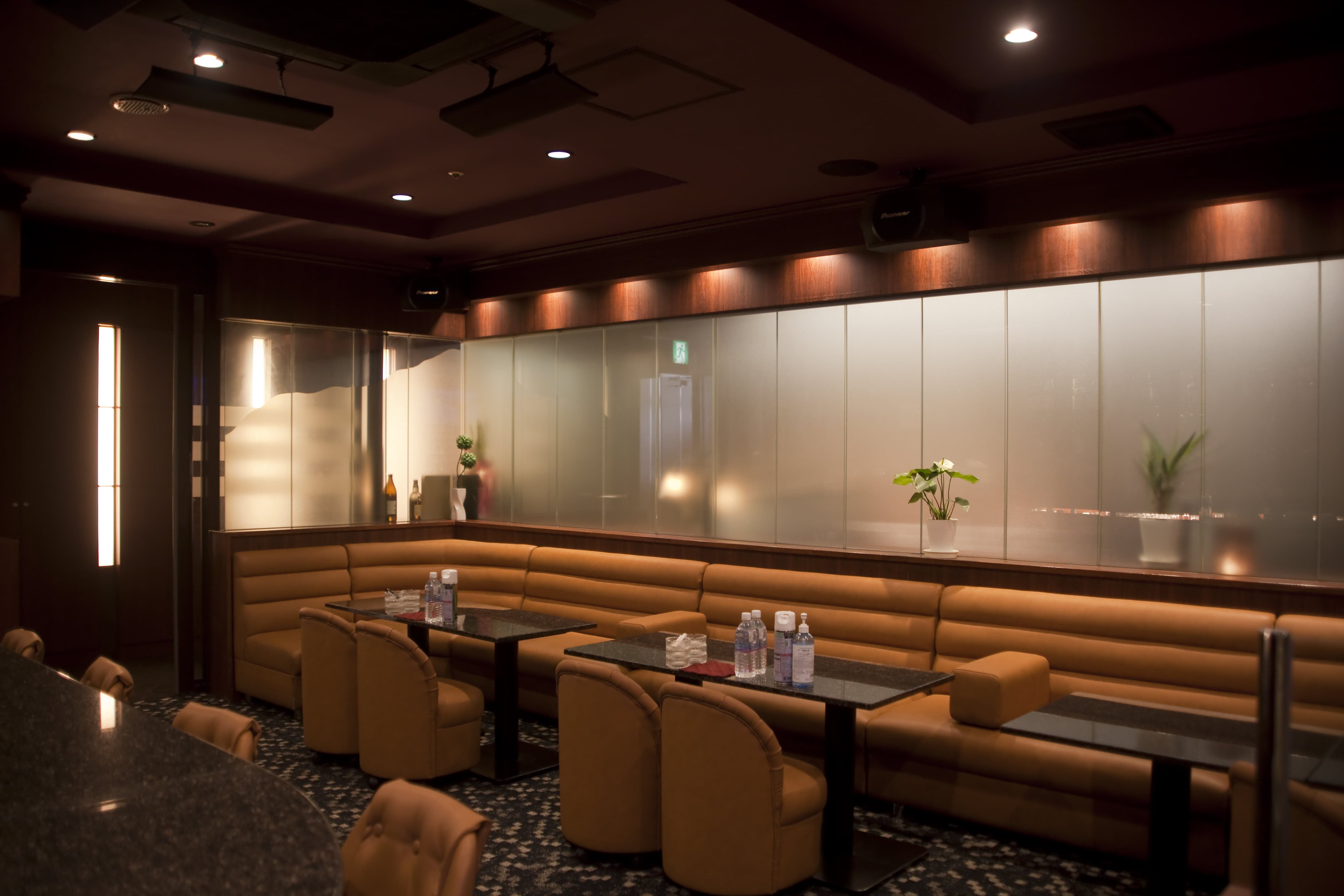 中洲カラオケ、ニュークラブ